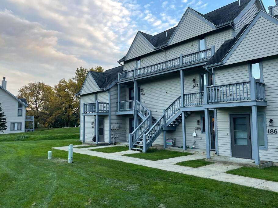 Skiing, Hiking, Village Of Eville Mtn Escape Ellicottville Exteriér fotografie